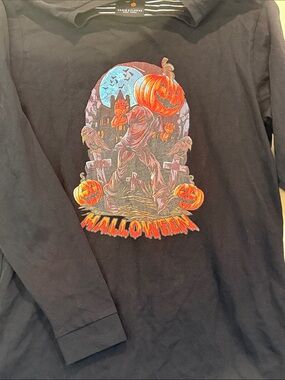 Denim & Flower Black Long Sleeve TShirt with Orange Halloween Print Sz S WW